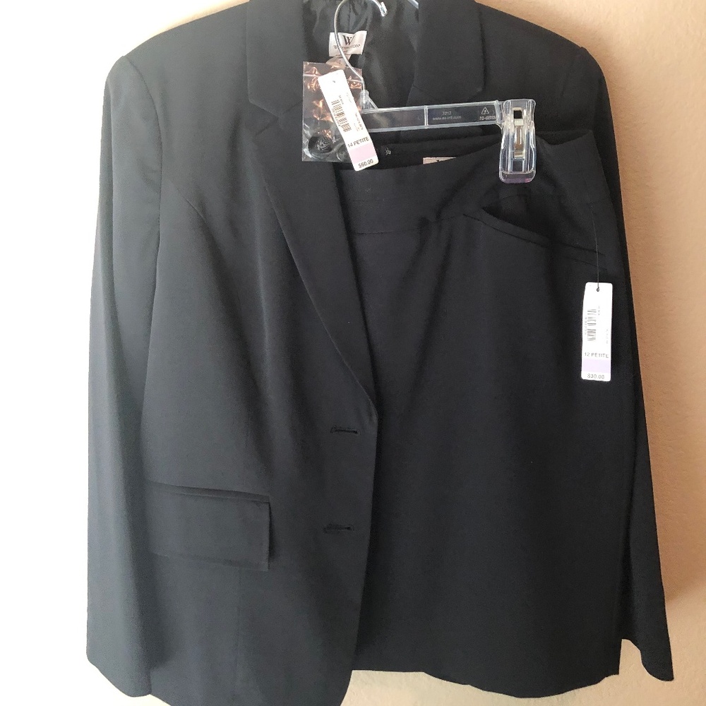 2-PIECE WOMEN’S BLACK SUIT JACKET (size 14P) AND MATCHING SKIRT (size 12P) NWT